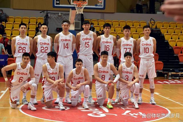 正在直播中国男篮赛2023